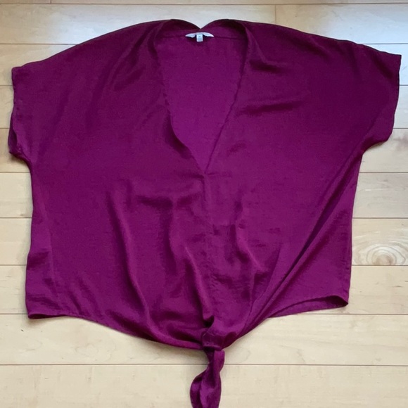 Lucky Brand oversize top with deep v neck - Picture 1 of 4